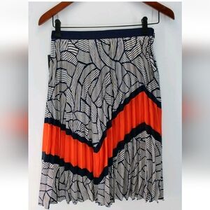 Diane Von Furstenberg Saphira Pleated Skirt Broken Stripe Midnight Size 6.